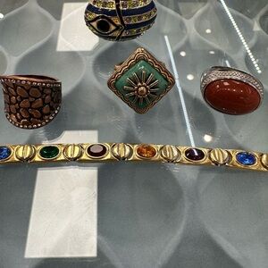 Bundle custom rings and bracelet